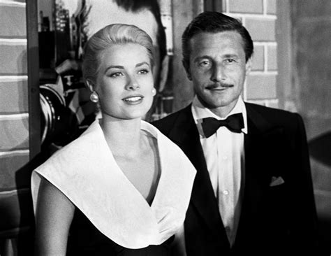 grace kelly and oleg cassini.